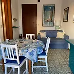 Esplanade Sea Side - Bicamere, 2 Terrazzi, Garage A Richiesta
